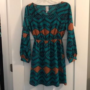 Fun, short, colorful Famosa dress-S